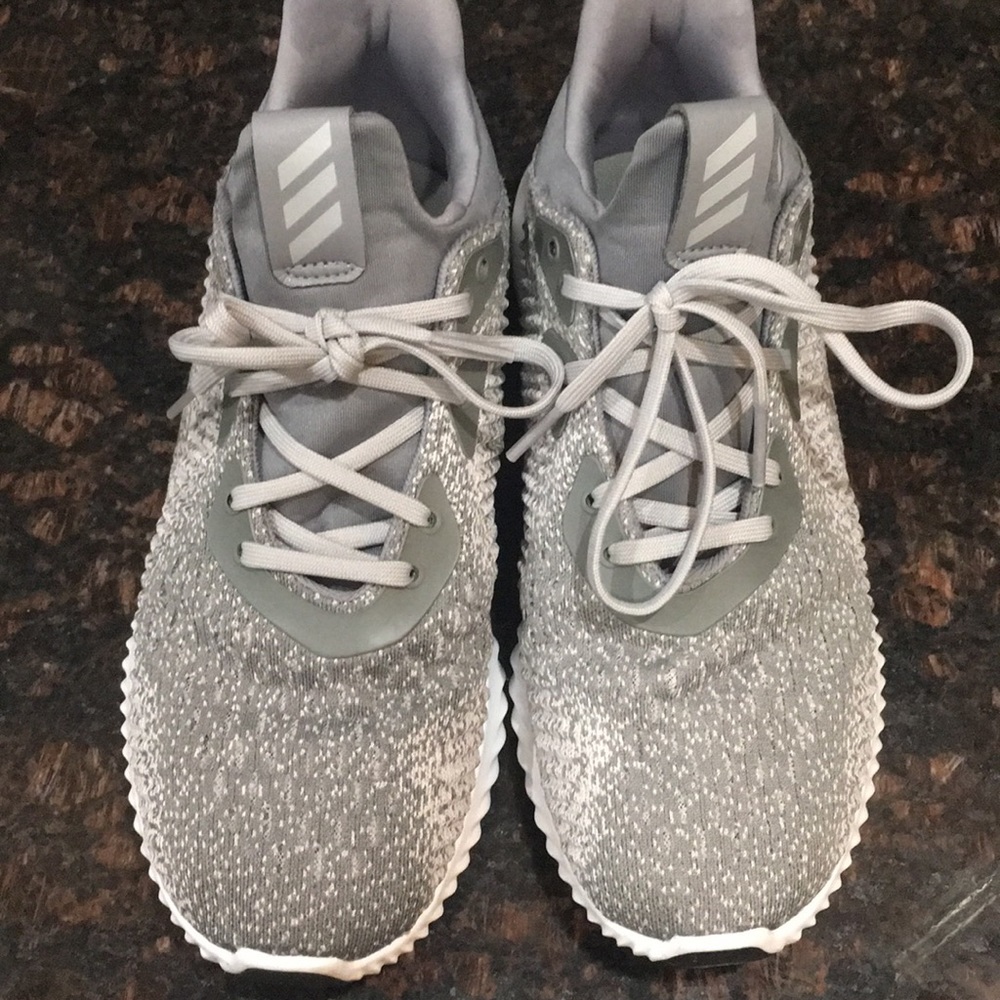 Adidas Alphabounce
